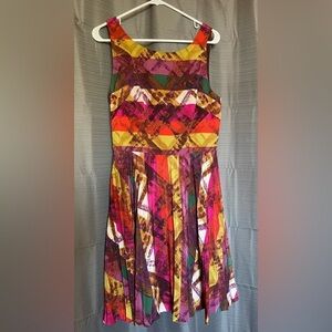 Trina Turk silk dress. Wow!   Perfect for bridal shower, wedding, date night
